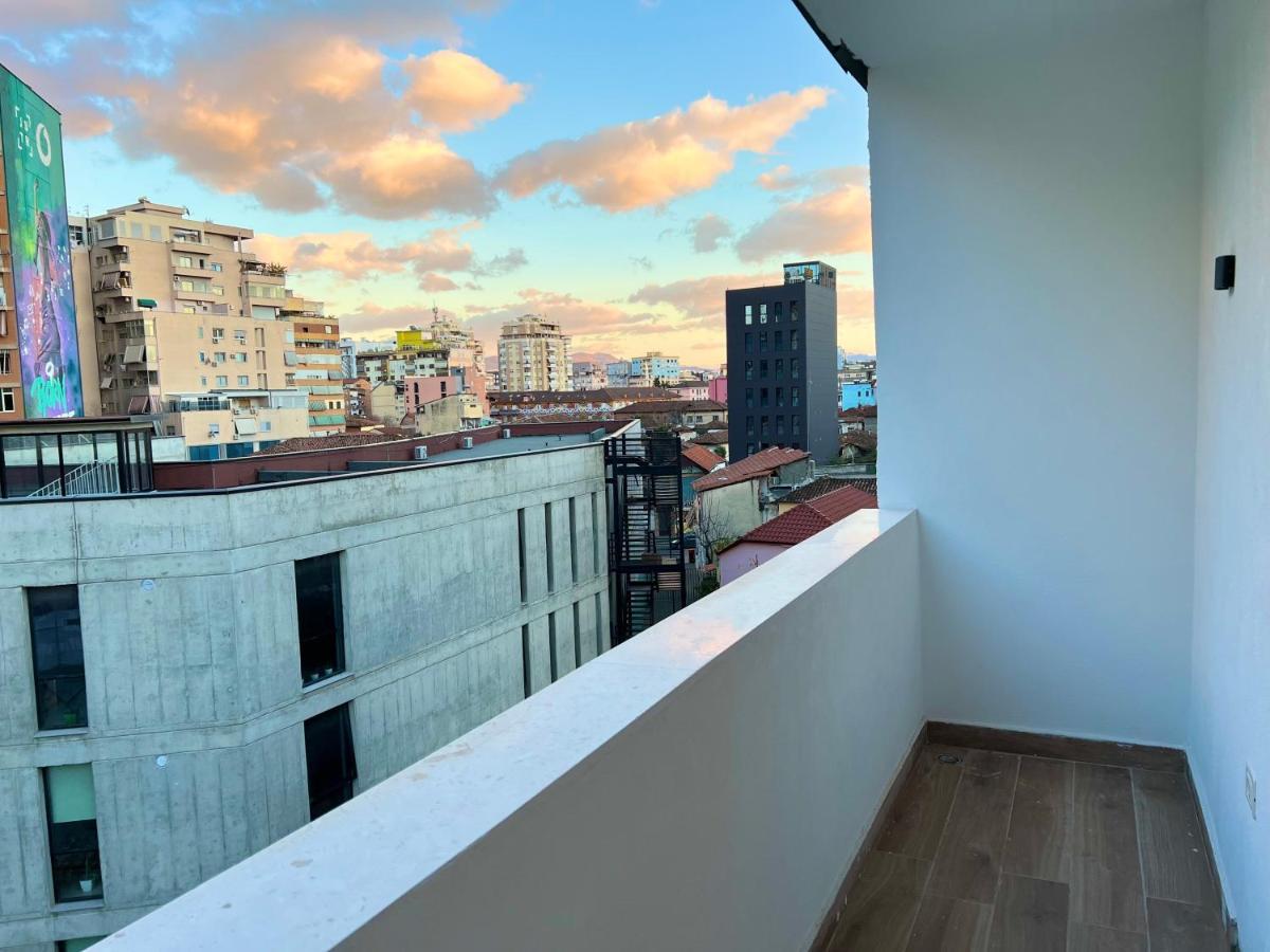 Tirana Center Hideaway Lägenhet Exteriör bild